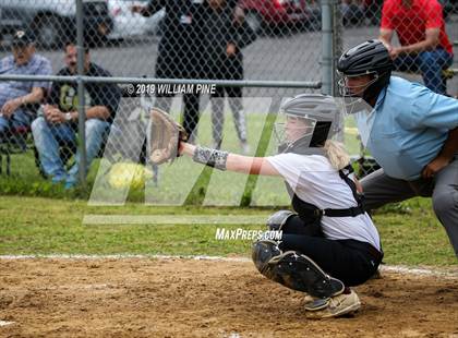Thumbnail 3 in Middletown vs Kingston (Section 9 Class AA Semifinal) photogallery.