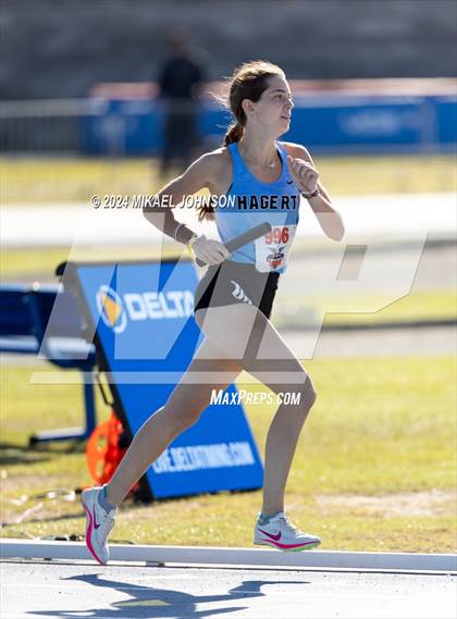 Thumbnail 3 in UF Relays (Saturday - 4 x 800 Meter Heat 2) photogallery.