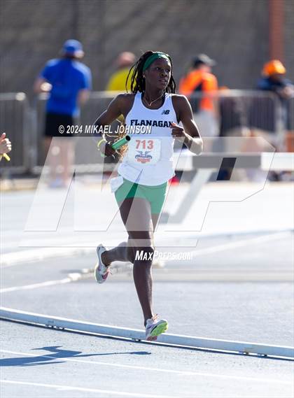 Thumbnail 3 in UF Relays (Saturday - 4 x 800 Meter Heat 2) photogallery.