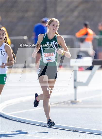 Thumbnail 3 in UF Relays (Saturday - 4 x 800 Meter Heat 2) photogallery.
