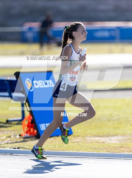 Thumbnail 3 in UF Relays (Saturday - 4 x 800 Meter Heat 2) photogallery.
