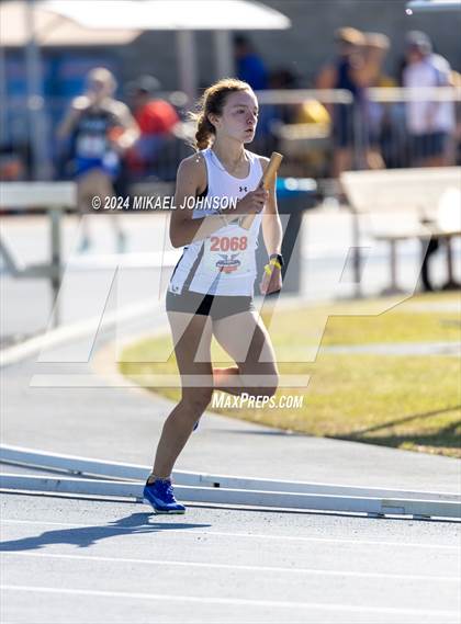 Thumbnail 3 in UF Relays (Saturday - 4 x 800 Meter Heat 2) photogallery.