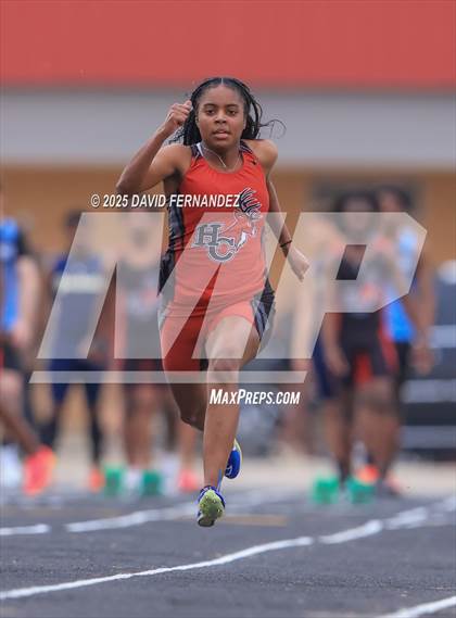 Thumbnail 3 in SAC Meet #2 at Hoke County (Girls) photogallery.