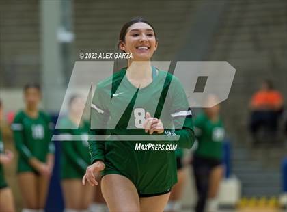 Thumbnail 1 in Southwest vs Edison  (UIL 5A Region 4 Bi-District Playoff) photogallery.
