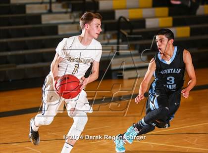 Thumbnail 2 in Legacy vs Mountain Range (Thunderhawks Hoopfest) photogallery.