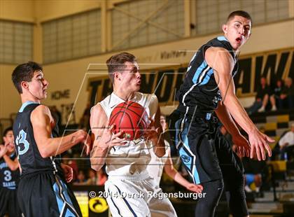 Thumbnail 1 in Legacy vs Mountain Range (Thunderhawks Hoopfest) photogallery.