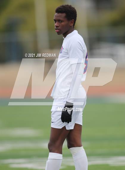 Thumbnail 2 in Leander vs Navarro (Geortetown Governor's Cup) photogallery.