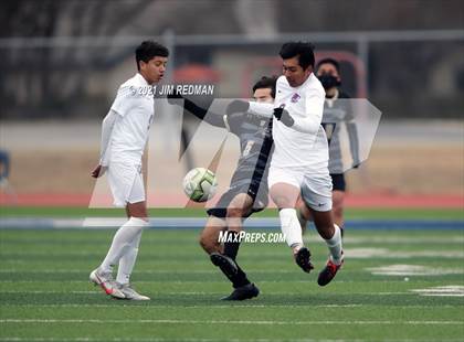 Thumbnail 3 in Leander vs Navarro (Geortetown Governor's Cup) photogallery.