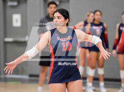 Thumbnail 1 in Saint Francis vs Cornerstone Christian (Nike Tournament of Champions - Final) photogallery.