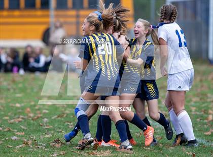 Thumbnail 3 in Bow vs. Oyster River (NHIAA D2 Quarterfinal) photogallery.