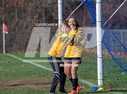 Thumbnail 2 in Bow vs. Oyster River (NHIAA D2 Quarterfinal) photogallery.