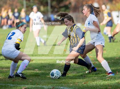 Thumbnail 2 in Bow vs. Oyster River (NHIAA D2 Quarterfinal) photogallery.