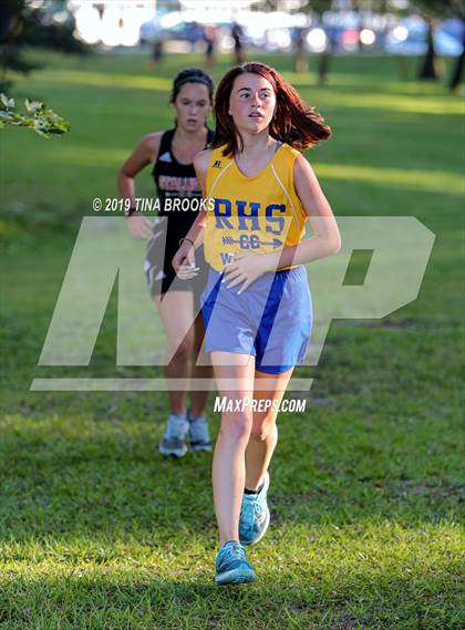 Thumbnail 2 in Coastal Cross Country Meet photogallery.