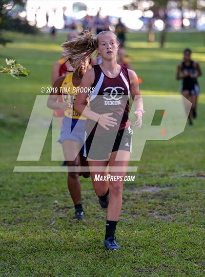 Thumbnail 2 in Coastal Cross Country Meet photogallery.