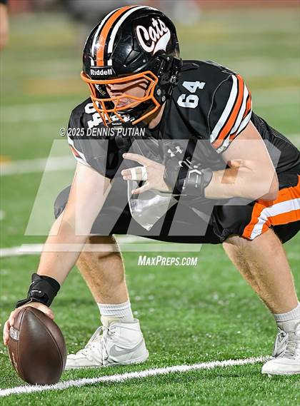 Thumbnail 2 in Saint Francis @ Los Gatos (CIF CCS D1 QuarterFinals) photogallery.