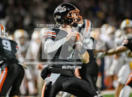 Thumbnail 3 in Saint Francis @ Los Gatos (CIF CCS D1 QuarterFinals) photogallery.