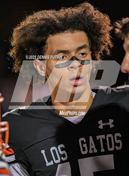 Thumbnail 2 in Saint Francis @ Los Gatos (CIF CCS D1 QuarterFinals) photogallery.