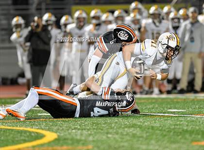 Thumbnail 3 in Saint Francis @ Los Gatos (CIF CCS D1 QuarterFinals) photogallery.