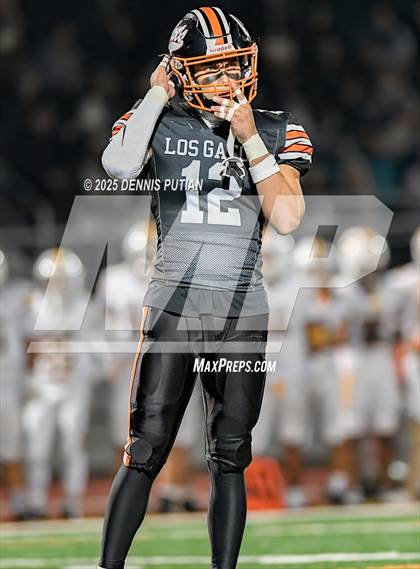 Thumbnail 3 in Saint Francis @ Los Gatos (CIF CCS D1 QuarterFinals) photogallery.