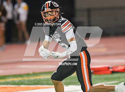 Thumbnail 2 in Saint Francis @ Los Gatos (CIF CCS D1 QuarterFinals) photogallery.