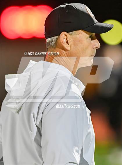 Thumbnail 2 in Saint Francis @ Los Gatos (CIF CCS D1 QuarterFinals) photogallery.