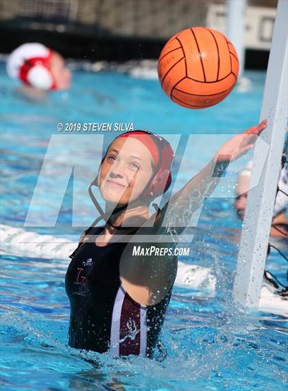 Thumbnail 2 in Foothill vs. Laguna Beach (CIF SoCal Regional D1 Semifinal) photogallery.