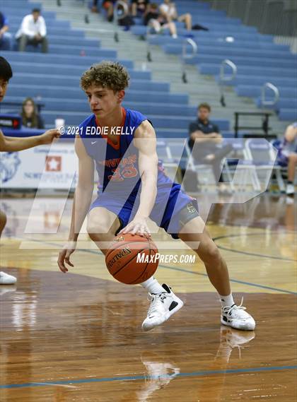 Thumbnail 3 in Trinity Christian vs Covenant Christian (Krum Invitational) photogallery.