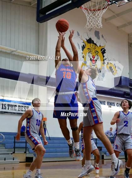 Thumbnail 3 in Trinity Christian vs Covenant Christian (Krum Invitational) photogallery.