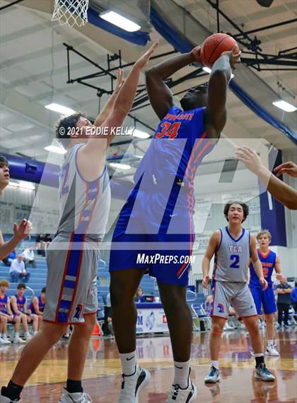 Thumbnail 2 in Trinity Christian vs Covenant Christian (Krum Invitational) photogallery.