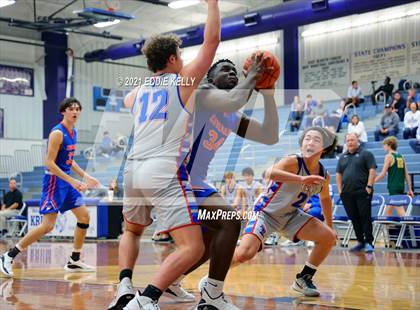 Thumbnail 2 in Trinity Christian vs Covenant Christian (Krum Invitational) photogallery.