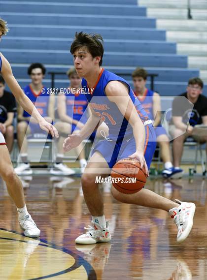 Thumbnail 3 in Trinity Christian vs Covenant Christian (Krum Invitational) photogallery.