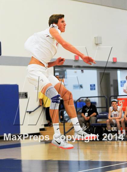 Thumbnail 1 in Esperanza vs Laguna Beach (CIF SS D2 Final) photogallery.