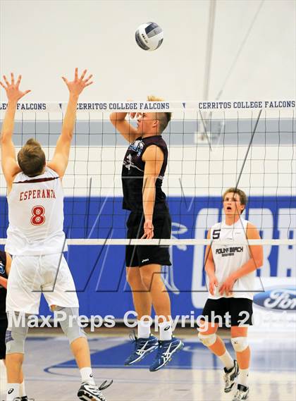 Thumbnail 2 in Esperanza vs Laguna Beach (CIF SS D2 Final) photogallery.