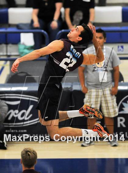 Thumbnail 1 in Esperanza vs Laguna Beach (CIF SS D2 Final) photogallery.