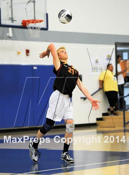 Thumbnail 3 in Esperanza vs Laguna Beach (CIF SS D2 Final) photogallery.