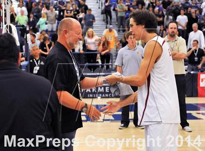 Thumbnail 3 in Esperanza vs Laguna Beach (CIF SS D2 Final) photogallery.