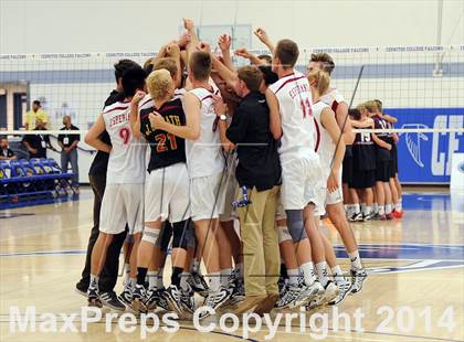 Thumbnail 2 in Esperanza vs Laguna Beach (CIF SS D2 Final) photogallery.