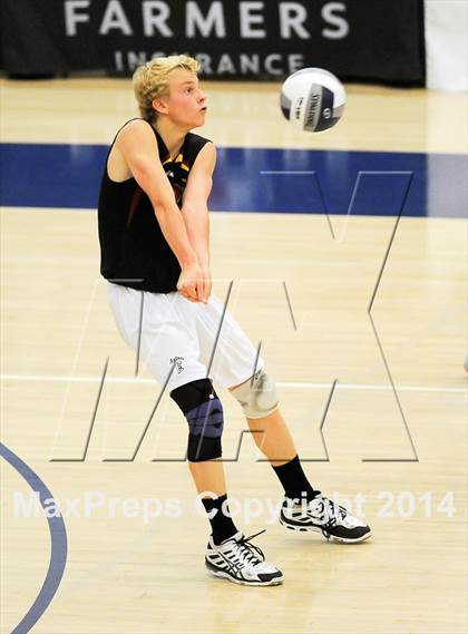 Thumbnail 2 in Esperanza vs Laguna Beach (CIF SS D2 Final) photogallery.