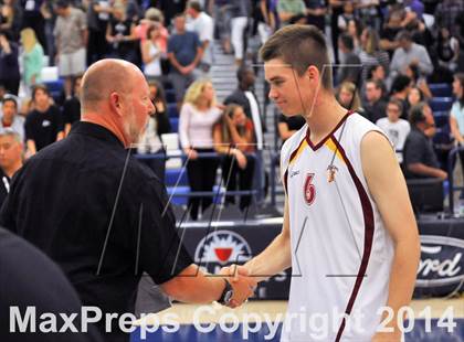 Thumbnail 1 in Esperanza vs Laguna Beach (CIF SS D2 Final) photogallery.