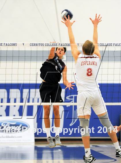 Thumbnail 3 in Esperanza vs Laguna Beach (CIF SS D2 Final) photogallery.