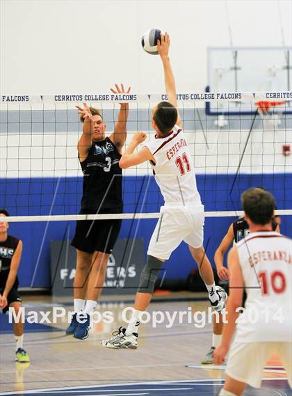 Thumbnail 2 in Esperanza vs Laguna Beach (CIF SS D2 Final) photogallery.