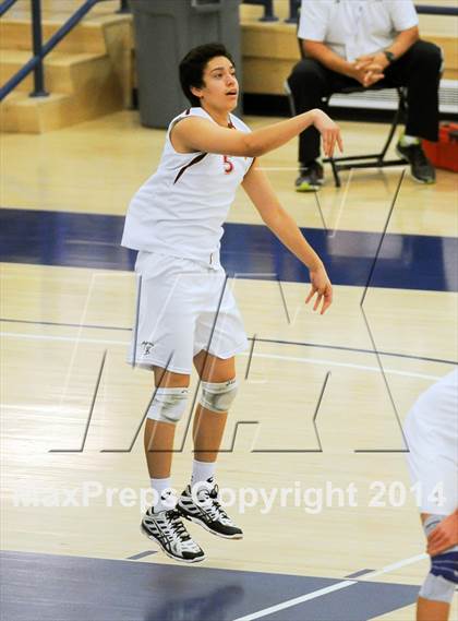 Thumbnail 1 in Esperanza vs Laguna Beach (CIF SS D2 Final) photogallery.