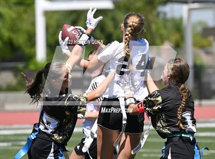 Thumbnail 1 in Canyon vs. El Dorado photogallery.