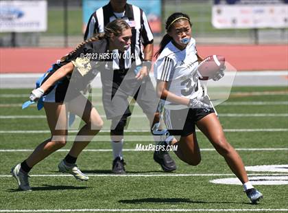 Thumbnail 1 in Canyon vs. El Dorado photogallery.