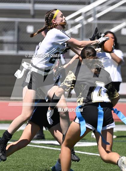 Thumbnail 1 in Canyon vs. El Dorado photogallery.