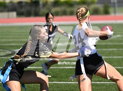Thumbnail 2 in Canyon vs. El Dorado photogallery.