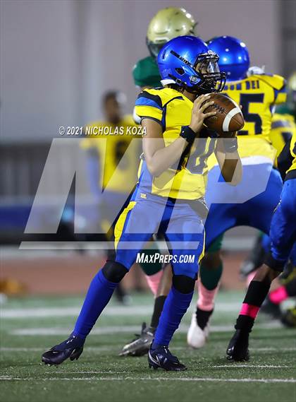 Thumbnail 3 in Verbum Dei vs. St. Monica photogallery.