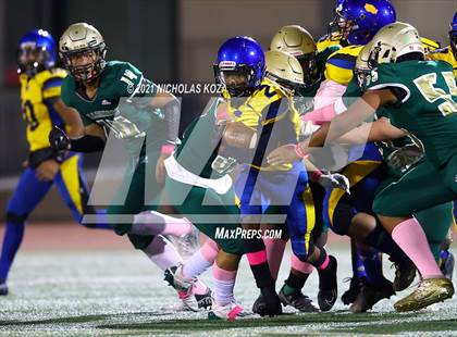 Thumbnail 2 in Verbum Dei vs. St. Monica photogallery.