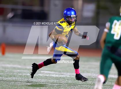Thumbnail 3 in Verbum Dei vs. St. Monica photogallery.