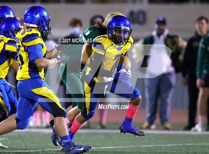Thumbnail 1 in Verbum Dei vs. St. Monica photogallery.